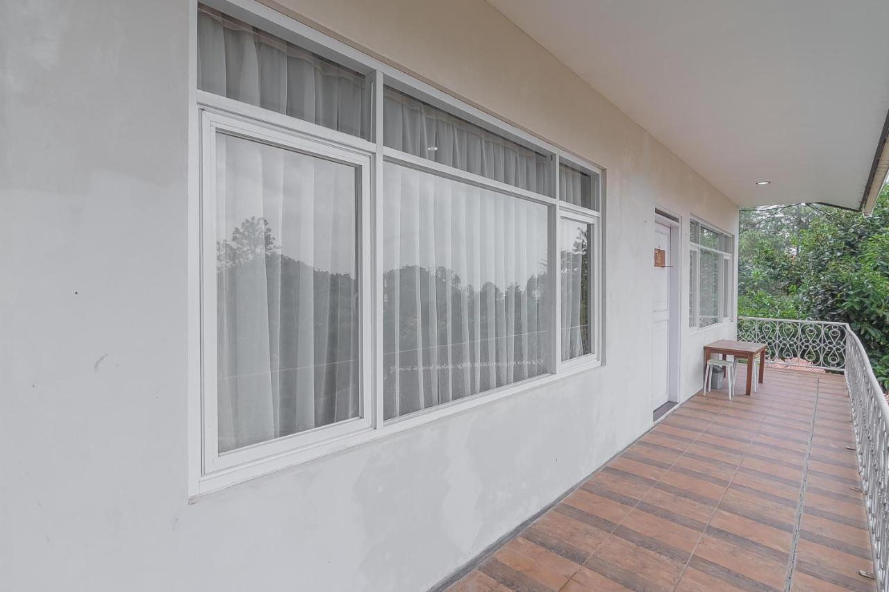 Reddoorz Resort Syariah Near D'Castello Ciater Субанг Экстерьер фото